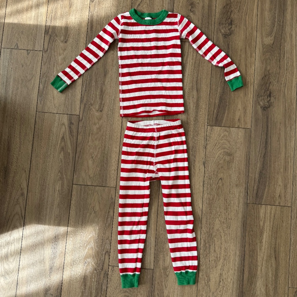 Hanna Andersson pajamas size 5